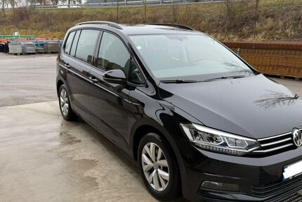 VW Touran 112.000 km 17.500 &euro; Langquaid 84085