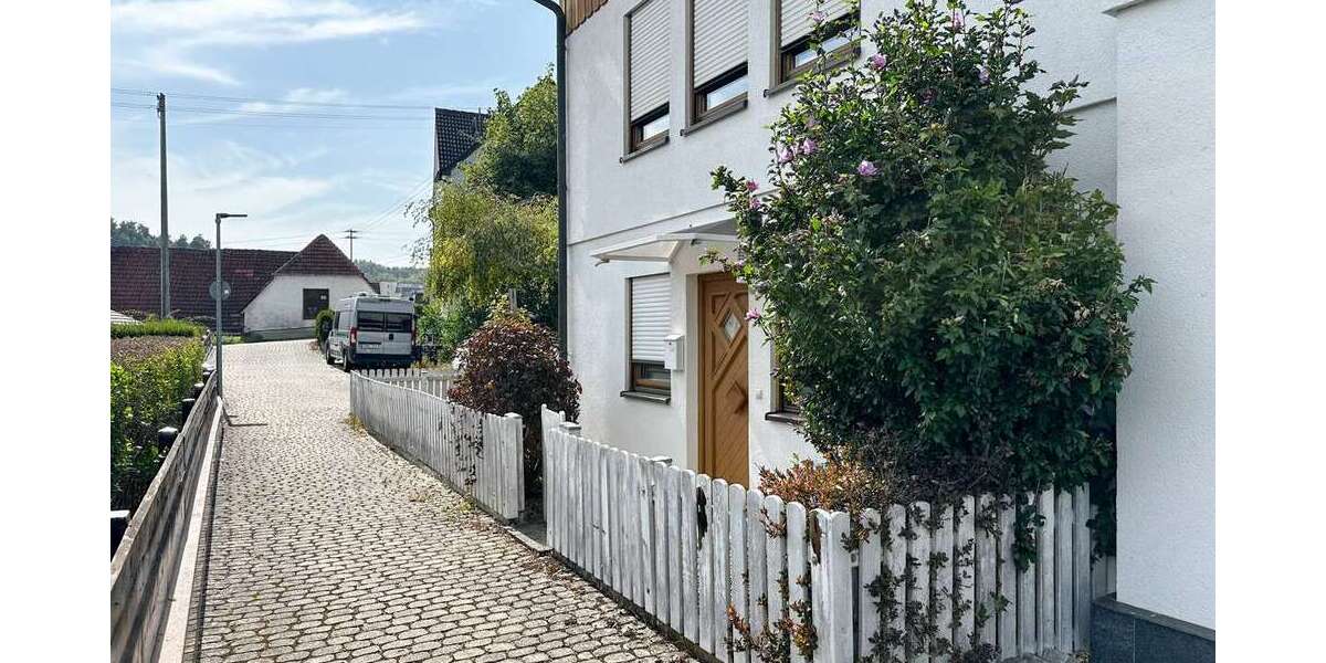 Einfamilienhaus Giengen an der Brenz / Burgberg Burgberg - 5 Zimmer, 144 m&sup2;, 349.000&euro; | Angebot:26335647