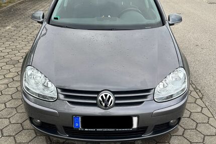 VW Golf 270.000 km 2.400 &euro; Landsberg am Lech 86899