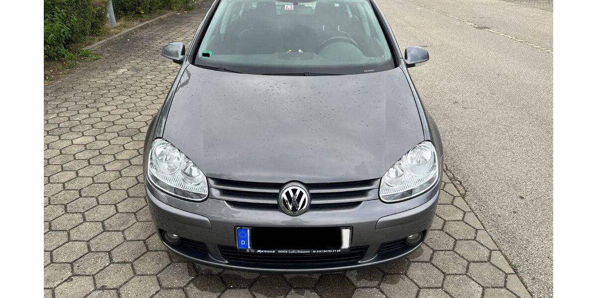 VW Golf 270.000 km 2.400 &euro; Landsberg am Lech 86899