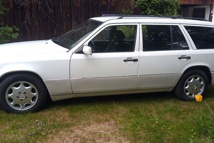 Mercedes-Benz E 250 246.000 km 8.200 &euro; Oberrieden 87769