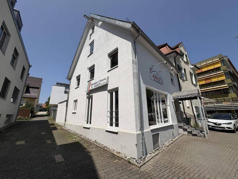 Exklusives Objekt mit Wohn- und Gewerbeflächen in Laupheim Bestlage