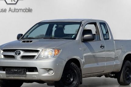 Toyota Hilux 235.803 km 7.438 &euro; Hammah 21714
