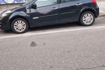 Renault Clio 324.000 km 1.850 &euro; München 80339