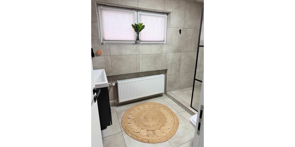 Reihenhaus Krefeld Gellep-Stratum - 5 Zimmer, 110 m&sup2;, 439.000&euro; | Angebot:25547120