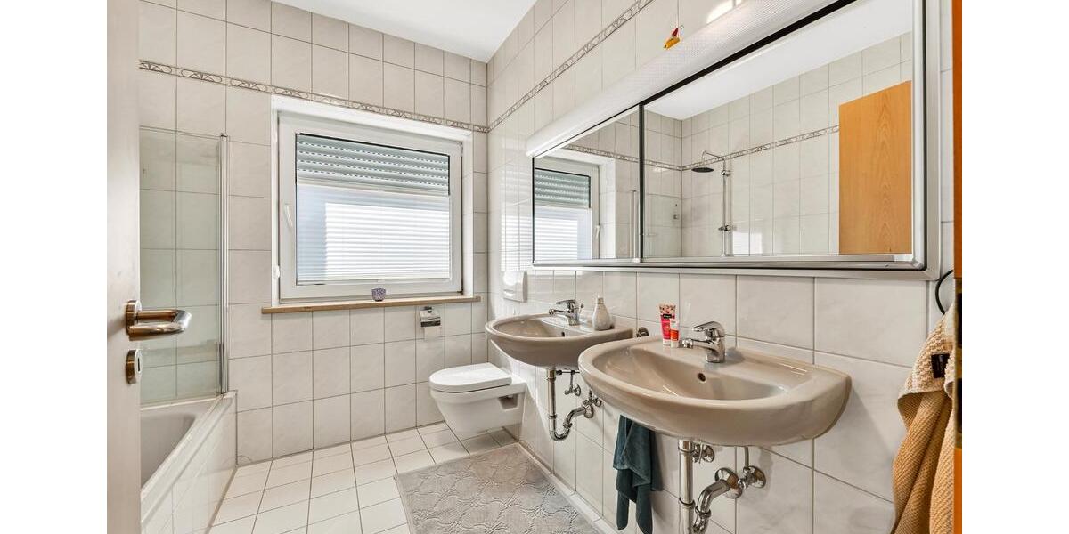 Doppelhaushälfte Neusäß - 4 Zimmer, 160 m&sup2;, 730.000&euro; | Angebot:26562910