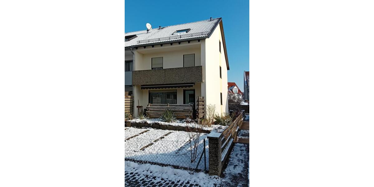 Reihenhaus Altdorf bei Nürnberg - 5 Zimmer, 137 m&sup2;, 390.000&euro; | Angebot:25809653