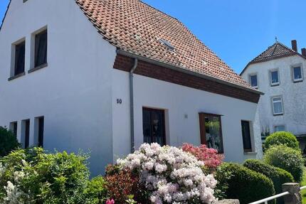 Haus Stadthagen - 3.5 Zimmer, 125 m&sup2;, 315.000&euro; | Angebot:26716546