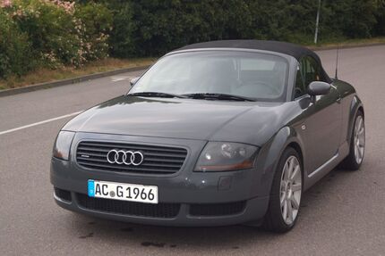 Audi TT 204.500 km 5.999 &euro; Würselen 52146