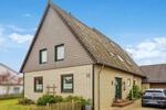 Mehrfamilienhaus, Wohnhaus Bergen - 2 Zimmer, 50 m&sup2;, 600&euro; | Angebot:25919570