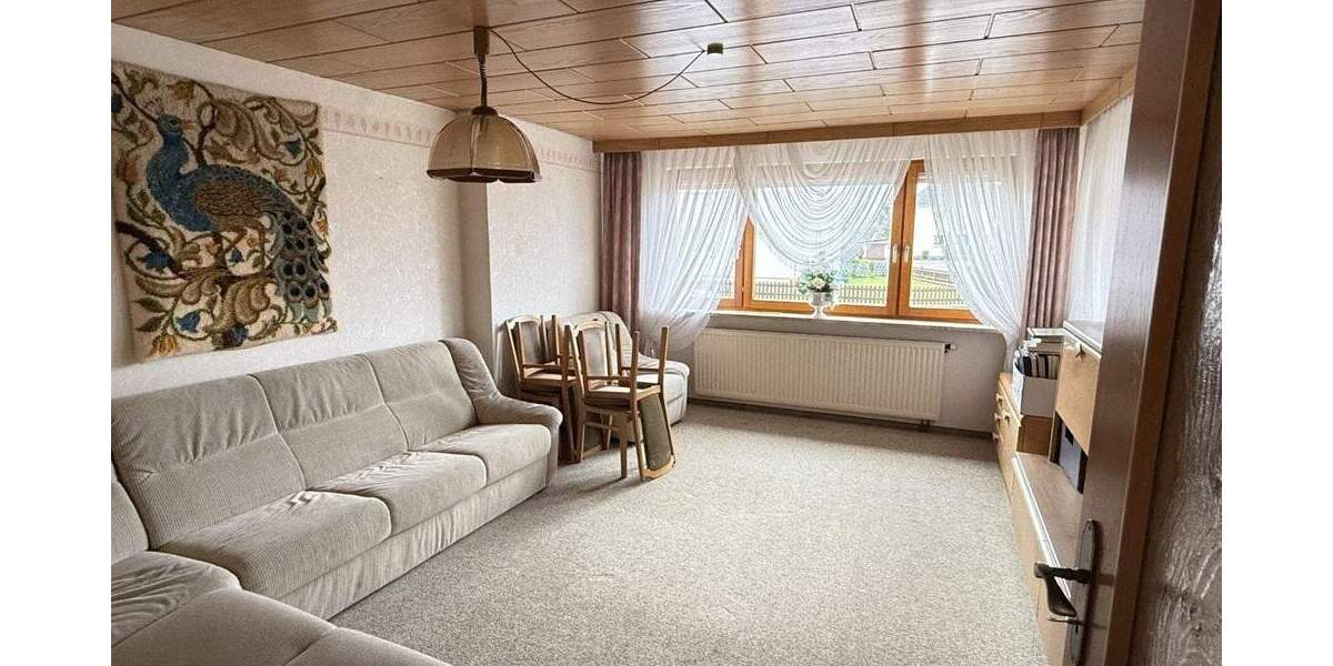 Einfamilienhaus Meßkirch - 8 Zimmer, 193 m&sup2;, 320.000&euro; | Angebot:25797504