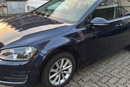 VW Golf 183.788 km 8.950 &euro; Hamburg 22767