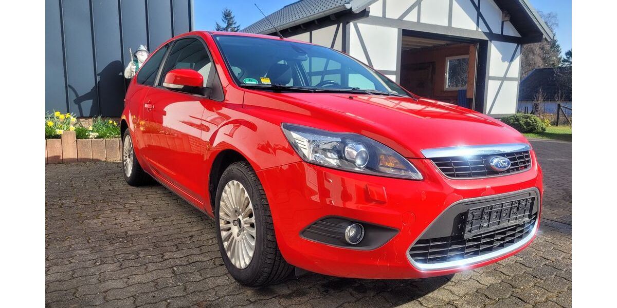 Ford Focus 199.058 km 2.499 &euro; Hellenthal 53940