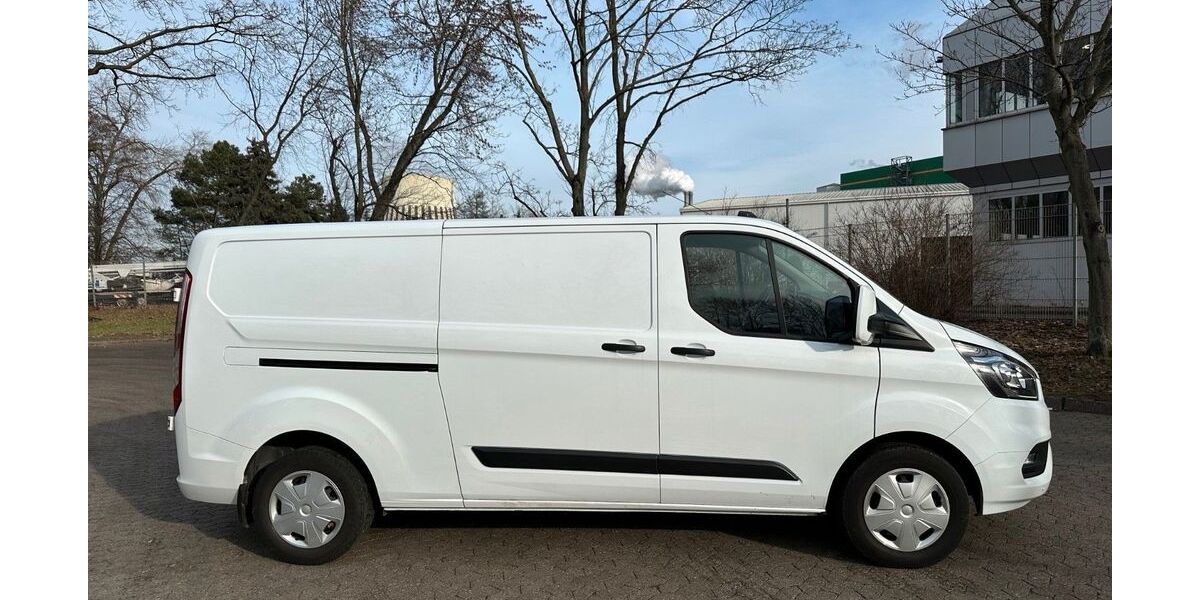 Ford Transit Custom 184.000 km 14.161 &euro; Berlin 13597