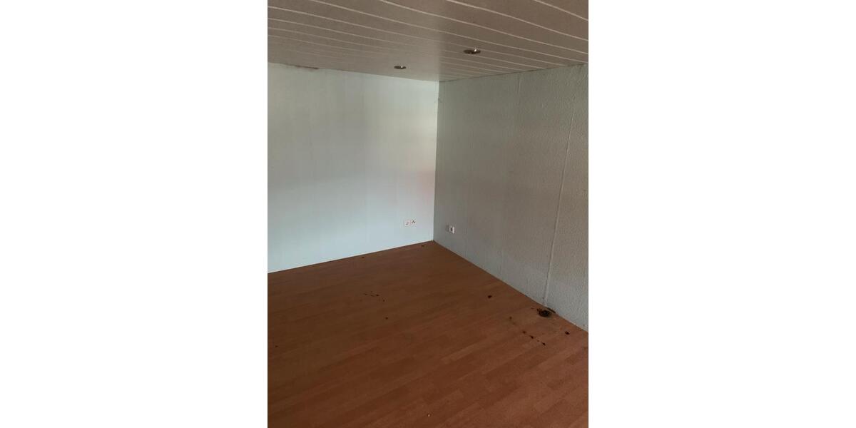 Einfamilienhaus Diemelsee - 7 Zimmer, 250 m&sup2;, 690&euro; | Angebot:26657051