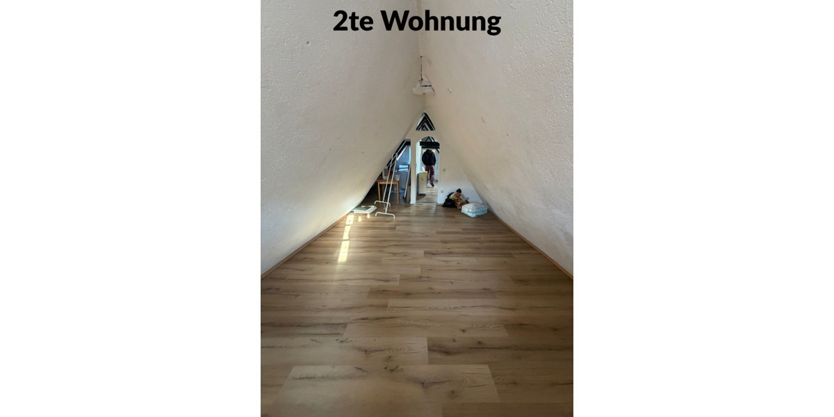 Dachgeschoßwohnung Augsburg - 3 Zimmer, 90 m&sup2;, 1.400&euro; | Angebot:25831984