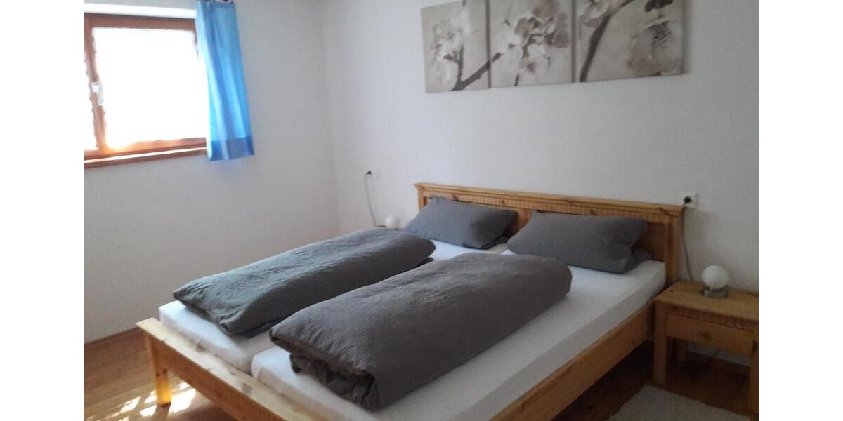 Erdgeschoßwohnung Aßling - 2.5 Zimmer, 70 m&sup2;, 1.500&euro; | Angebot:26221408