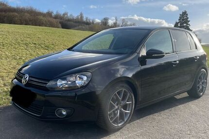 VW Golf 141.000 km 9.700 &euro; Spangenberg 34286