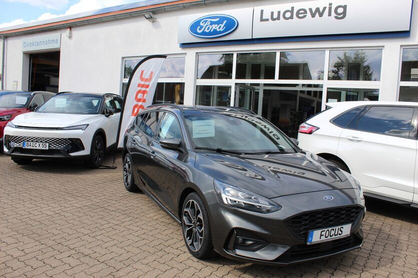 Ford Focus 135.000 km 14.900 € Delligsen 31073