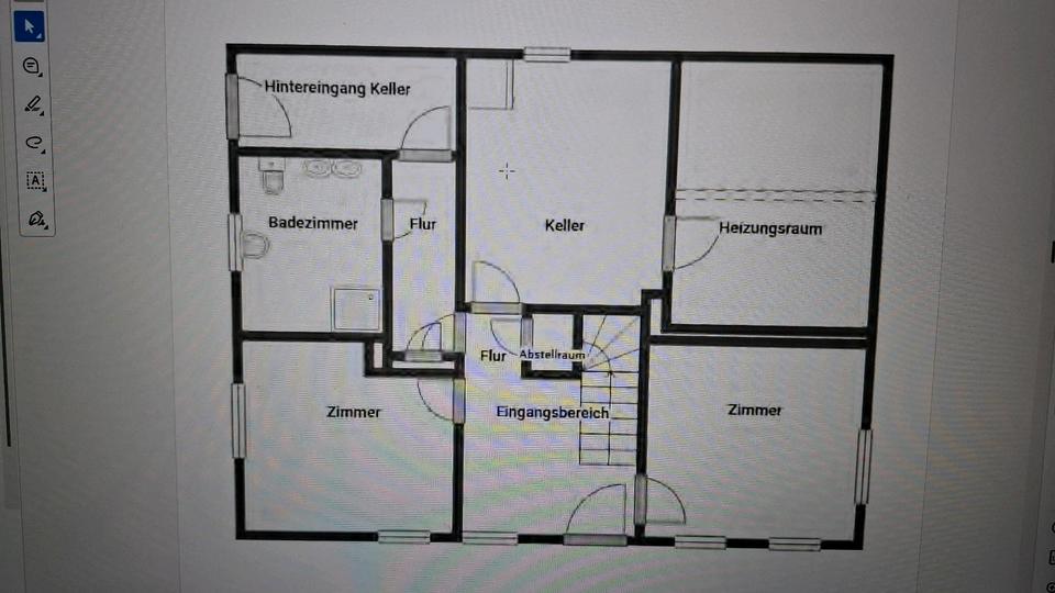 Einfamilienhaus Hammelburg - 5 Zimmer, 165 m&sup2;, 220.000&euro; | Angebot:26701884