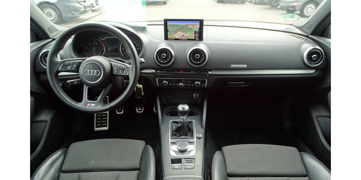 Audi A3 35 2,0l TDI S-Line Paket, Navi, Klimaauto., PDC 123.848 km 15.490 &euro; Rodgau 63110