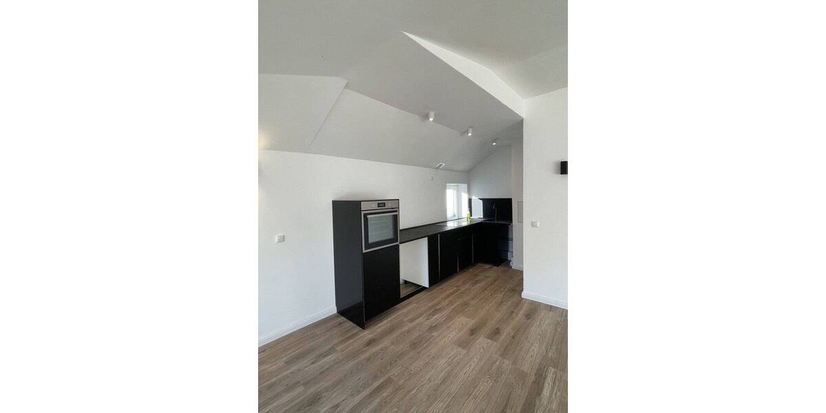 Etagenwohnung Hamburg Uhlenhorst - 3 Zimmer, 110 m&sup2;, 1.900&euro; | Angebot:26903135