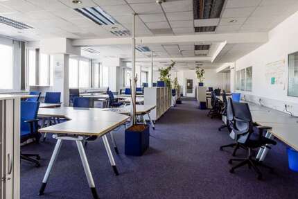 Büro in Schwieberdingen 1.563 € 225 m² zimmer