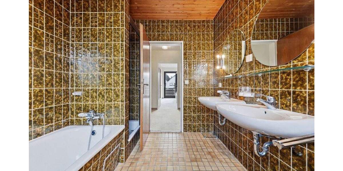 Reihenendhaus Augsburg Hochzoll - 5 Zimmer, 135 m&sup2;, 649.000&euro; | Angebot:25895945