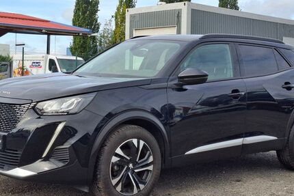 Peugeot 2008 160.000 km 12.990 € Berlin 15831