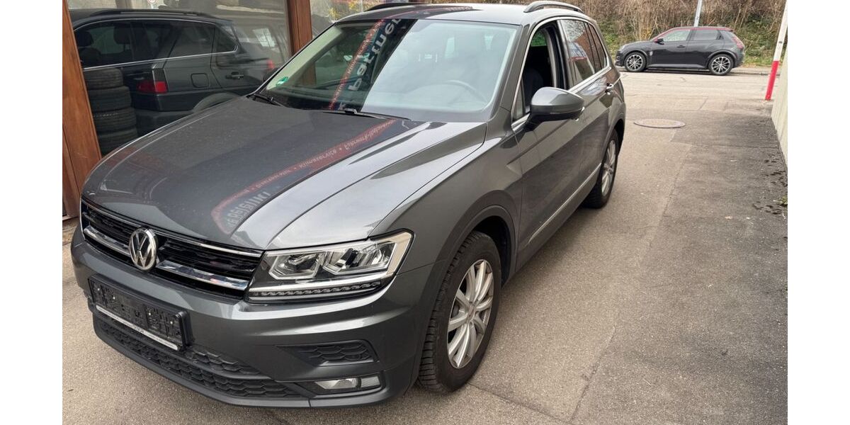 VW Tiguan 152.000 km 16.800 &euro; Fürstenfeldbruck 82256