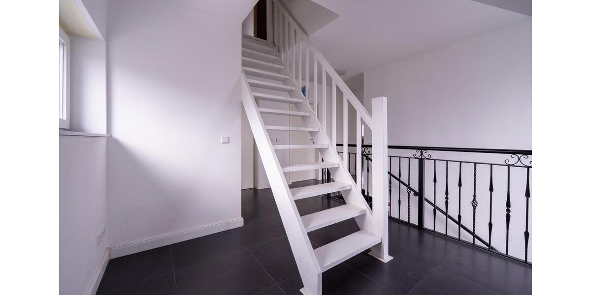 Etagenwohnung Gronau (Westfahlen) - 4 Zimmer, 138 m&sup2;, 569.000&euro; | Angebot:27134338