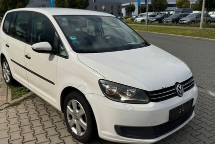 VW Touran 504.000 km 2.999 &euro; Fürth 90763