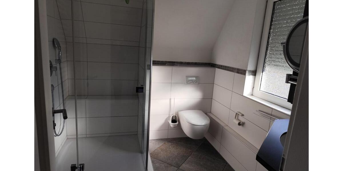 Doppelhaushälfte Murrhardt - 4 Zimmer, 90 m&sup2;, 1.200&euro; | Angebot:24658340