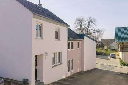 Haus Wilsecker - 7 Zimmer, 223 m&sup2;, 295.000&euro; | Angebot:25634348