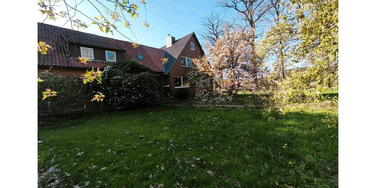 Mehrfamilienhaus, Wohnhaus Uelzen - 13 Zimmer, 340 m&sup2;, 399.000&euro; | Angebot:26364586