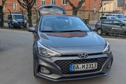 Hyundai i20 108.000 km 10.200 &euro; Bamberg 96052