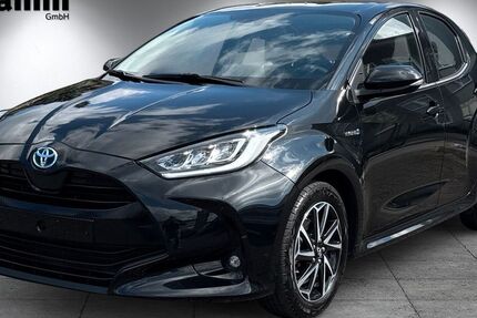 Toyota Yaris 37.701 km 18.990 &euro; Arnsberg-Neheim 59755