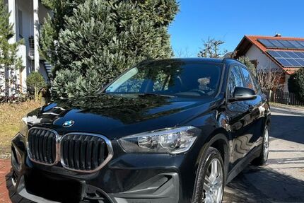 BMW X1 99.999 km 19.690 &euro; Altfraunhofen 84169