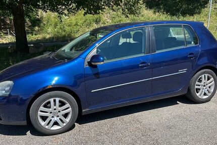 VW Golf 152.000 km 2.500 &euro; Kohlberg 72664
