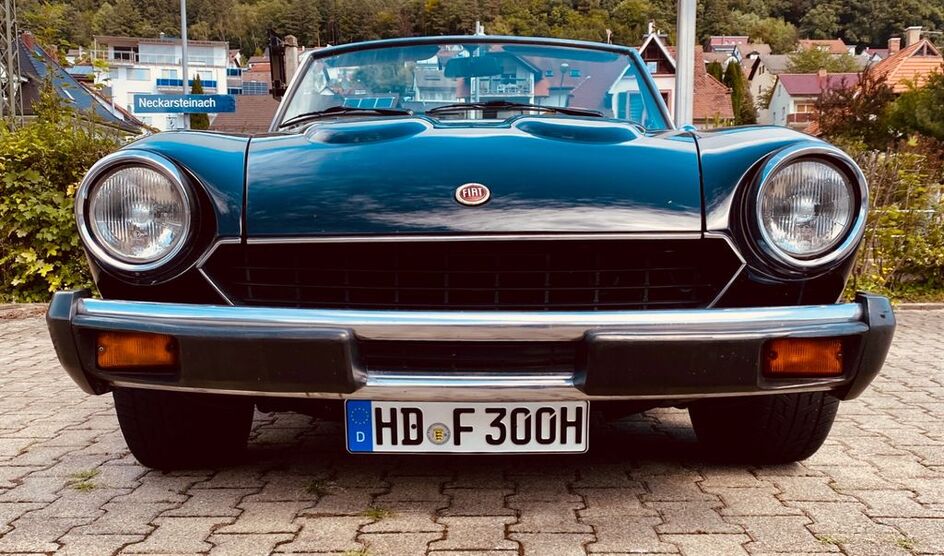 Fiat 124 Spider 139.000 km 13.124 € Schönau 69250