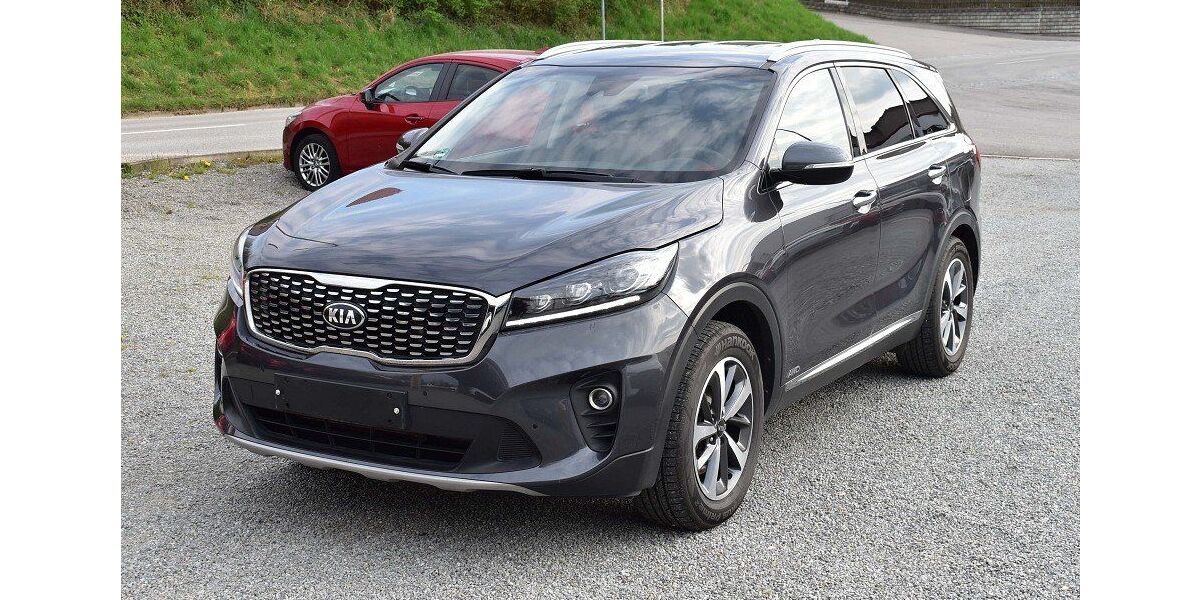 Kia Sorento 122.390 km 17.500 &euro; Rottenburg / Oberhatzkofen 84056