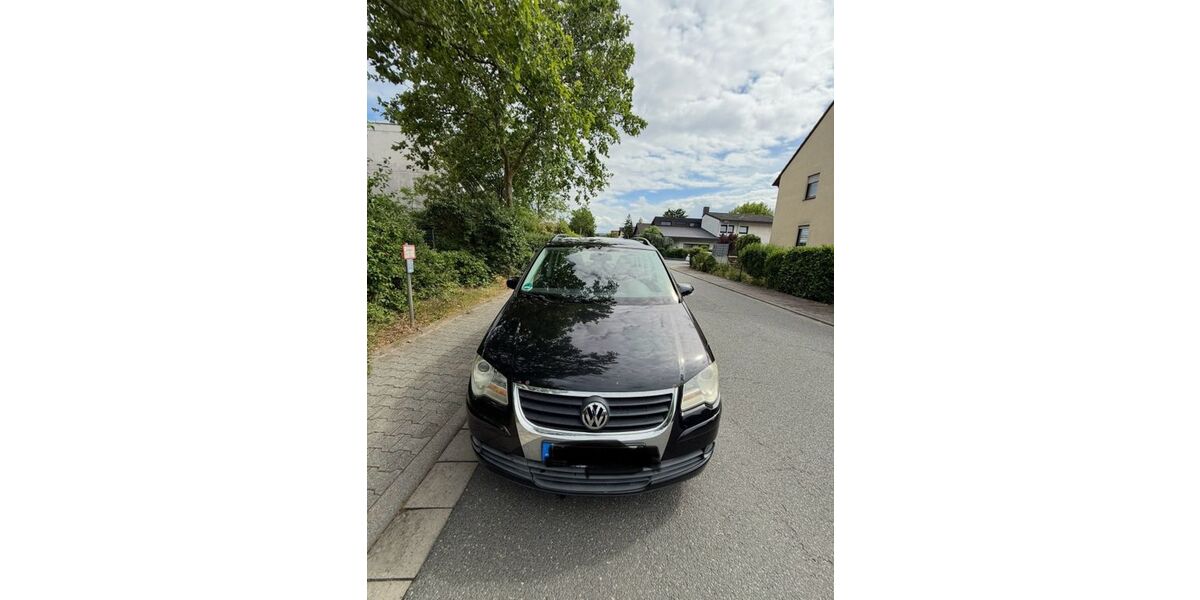 VW Touran 248.400 km 2.800 &euro; Weiterstadt 64331