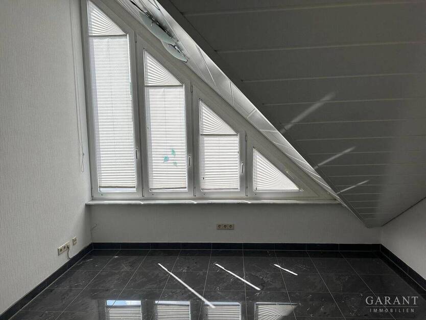 Moderne 3 12 Zimmer-Wohnung mit Kamin und Sauna in Ostelsheim 3 zimmer