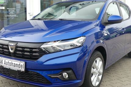 Dacia Sandero 33.445 km 12.790 &euro; München 80687