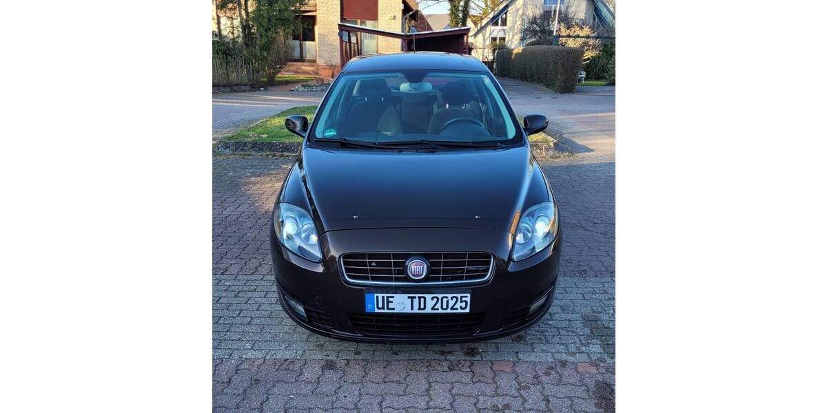 Fiat Croma 198.883 km 3.500 &euro; Kaltenkirchen 24568