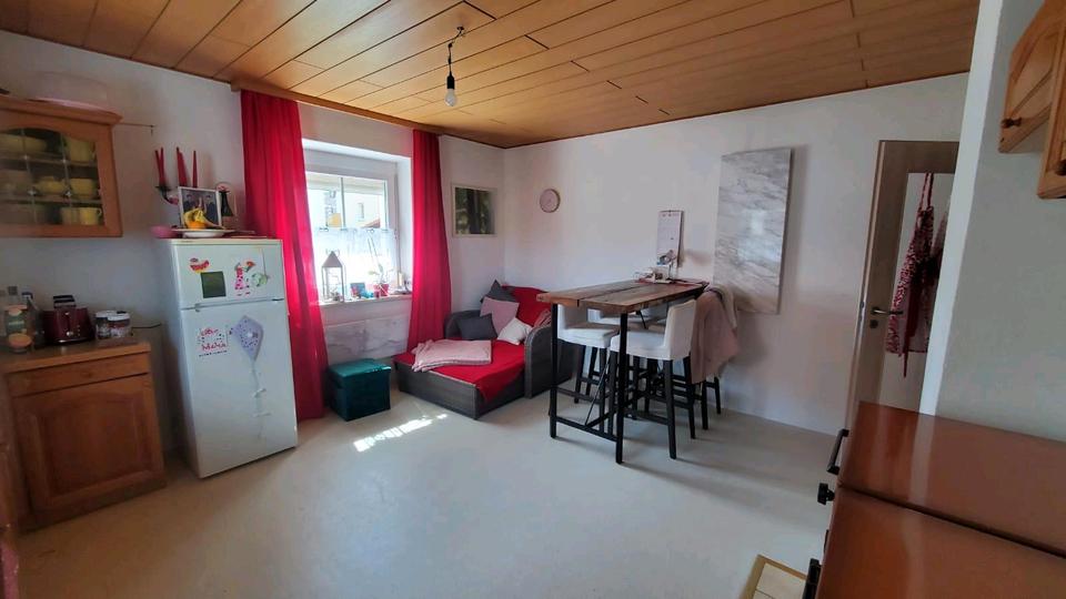 Erdgeschoßwohnung Bernhardswald - 5 Zimmer, 130 m&sup2;, 700&euro; | Angebot:26315189