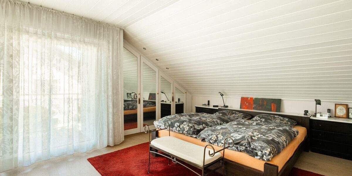 Einfamilienhaus Titisee-Neustadt Neustadt - 9 Zimmer, 230 m&sup2;, 795.000&euro; | Angebot:25835291