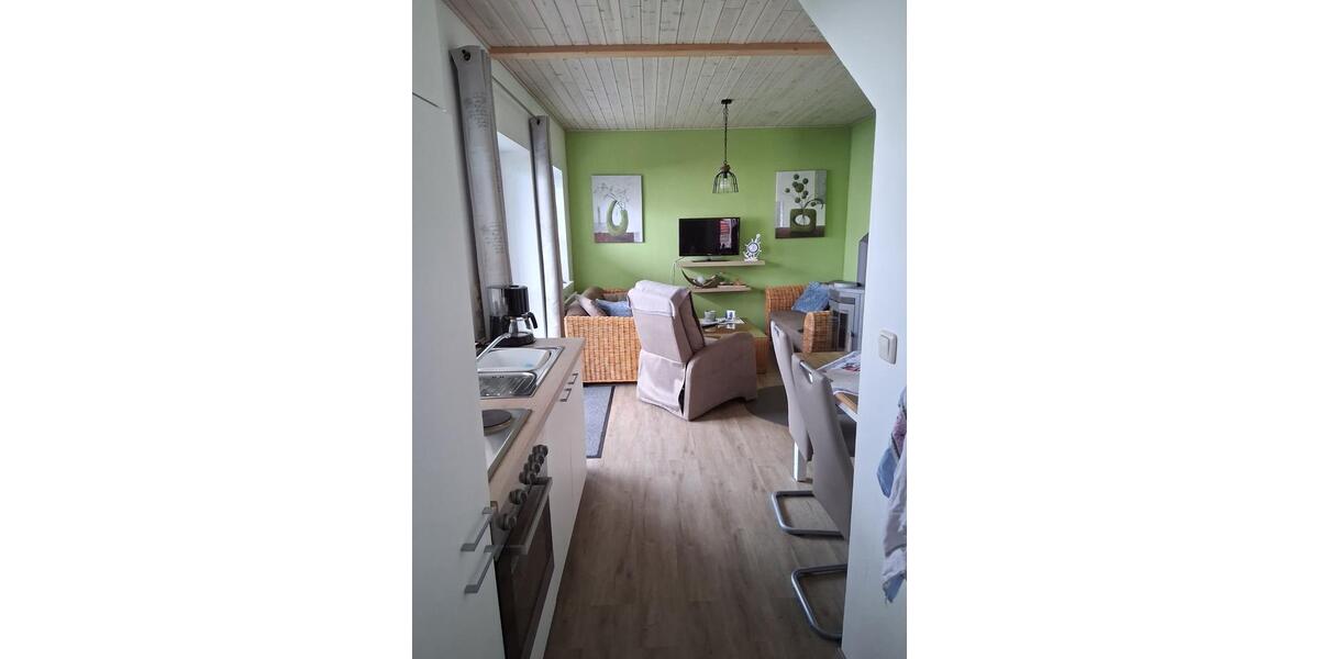 Wohnblockhaus mit Wasserblick 2 zimmer