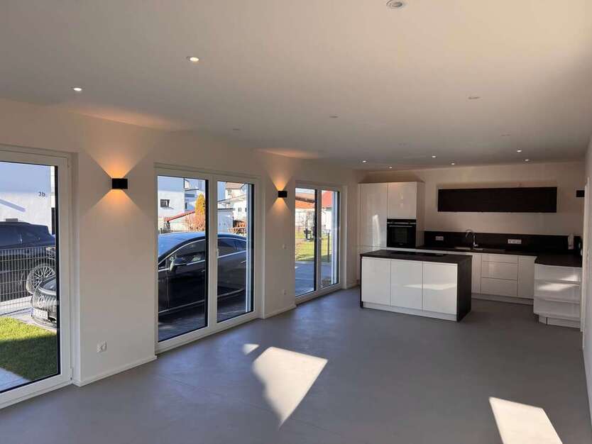 Haus zum Kaufen in Raubling 1.389.000 € 155 m²