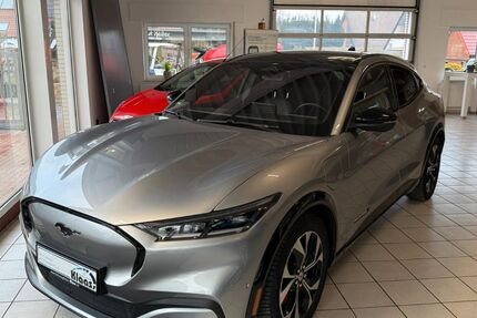 Ford Mustang Mach-E 63.900 km 29.999 &euro; Westerkappeln 49492